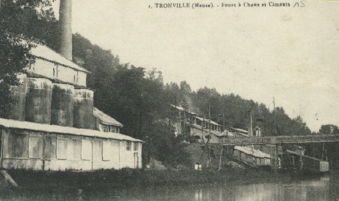 Tronville-en-Barrois, Fours à chaux et ciment