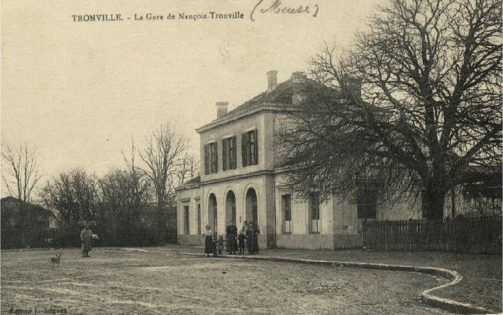 Tronville-en-Barrois, Gare de Nançois-Tronville